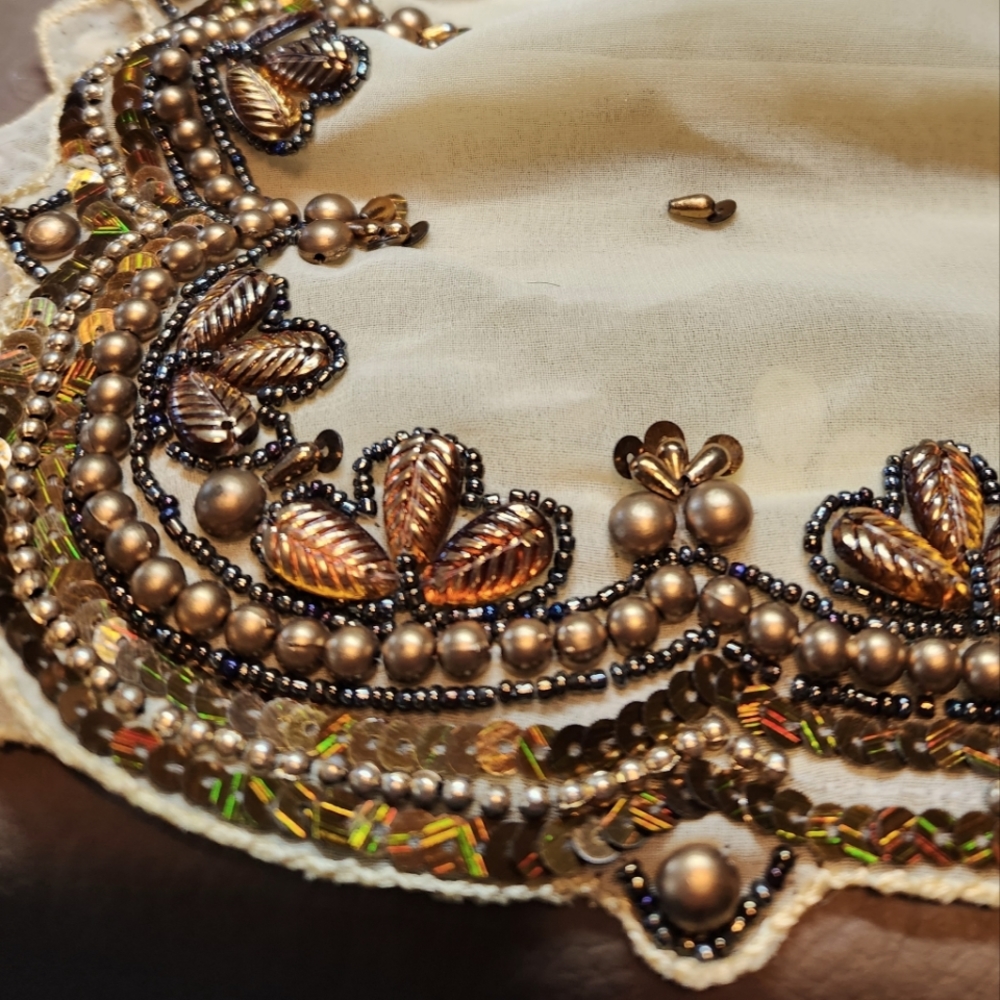 Sequin stole/shawl